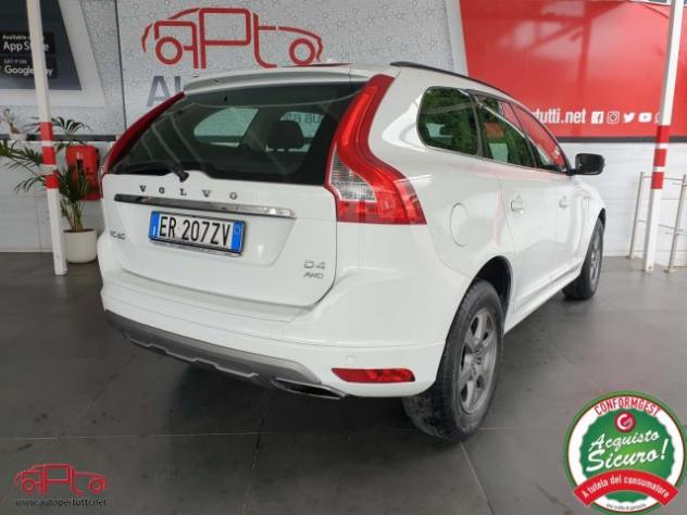 VOLVO XC60 D4 AWD Momentum rif. 20084239 - Foto 3