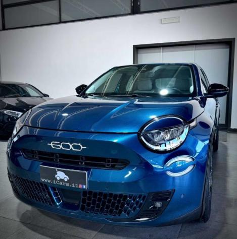 Fiat 600 1.2 110CV Hybrid La Prima - Foto 2