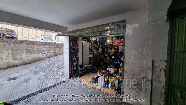 IMMOBILI-IMMOBILE RESIDENZIALE-Via Quattro novembre, n. 19 - Foto 8