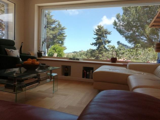 Villa panoramica con giardino di pertinenza - Foto 12