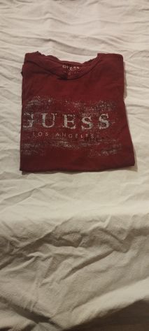 maglietta per ragazzo originale della Guess taglia M