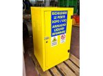 armadietto di sicurezza usato