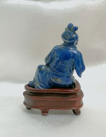 BELLISSIMA ANTICA PICCOLA SCULTURA IN AUTENTICO LAPISLAZZULO, CINA, INIZIO 1900. - Foto 2