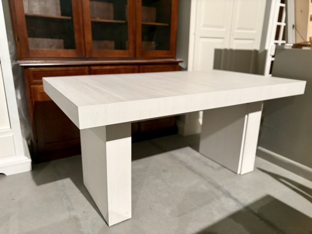 NUOVO TAVOLO Cm. 160x90 all. Cm. 410x90 LEGNO NOBILITATO FIN. BIANCO CONSUMATO - Foto 8