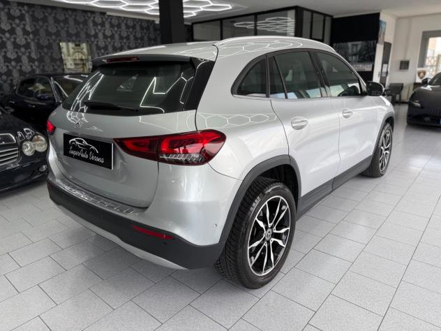 Mercedes-benz GLA 180 d Automatic Premium - Foto 4