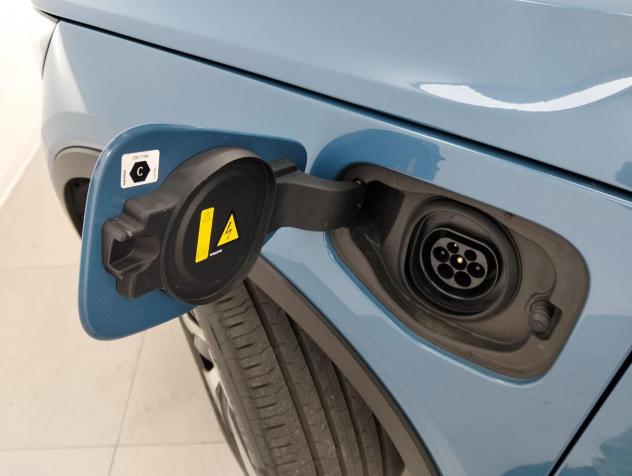 Volvo XC40 T4 Recharge Plug-in Hybrid automatico Core - Foto 10