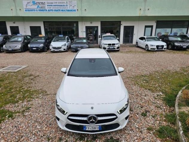 MERCEDES CLASSE A 160d 2019 73.000km GARANZ FINANZ