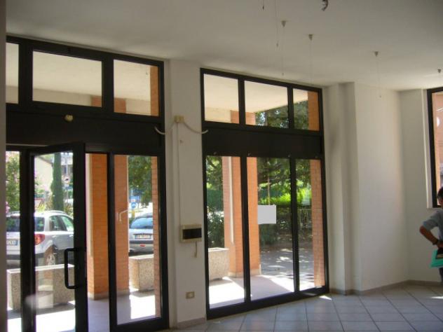 Immobile di 158 m² con 2 locali in vendita a Maranello