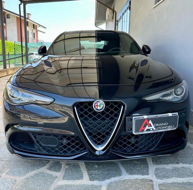 Alfa Romeo Giulia Berlina Giulia 2.9 t V6 Quadrifoglio 510cv - Foto 8