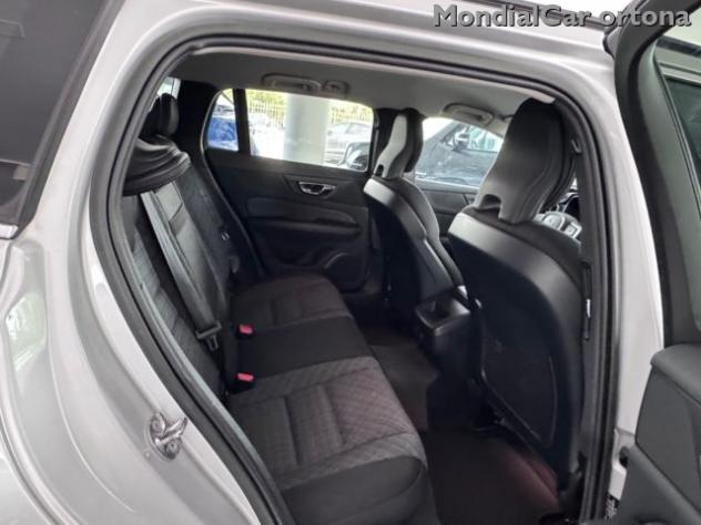 VOLVO V60 B4 (d) automatico Essential rif. 24066570 - Foto 9