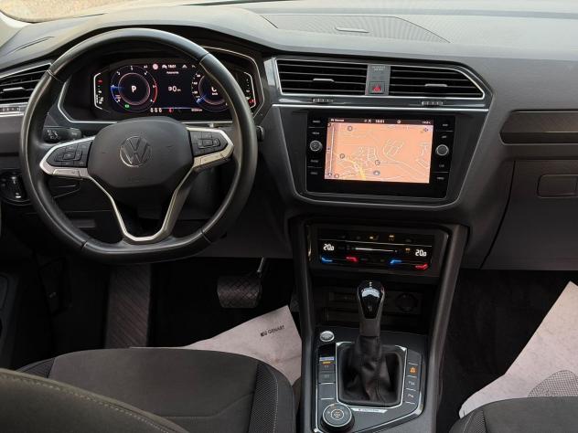 Volkswagen Tiguan Tiguan 2.0 tdi Elegance 4motion 200cv dsg - Foto 7
