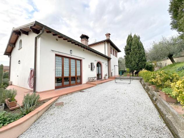 Villa in vendita a Borgo a Buggiano - Buggiano 230 mq Rif: 1363947