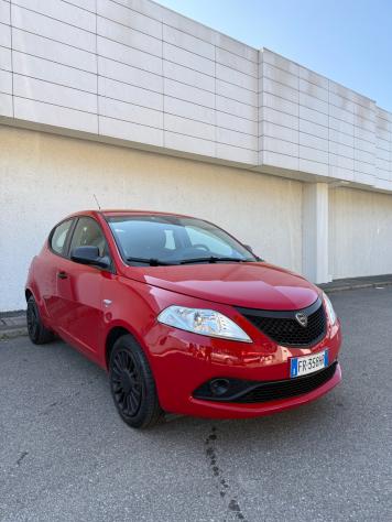 Lancia Ypsilon 1.2 69 CV 5 porte GPL Ecochic Gold - Foto 3