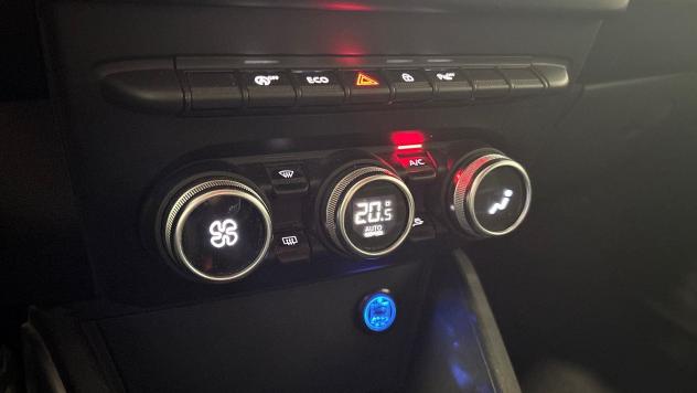 Dacia Duster II 2018 1.5 dCi 110cv Prestige 4x2 EDC - Foto 9