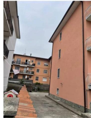 Immobile in asta di 96 m², box auto in vendita a Pogliano Milanese - Foto 2