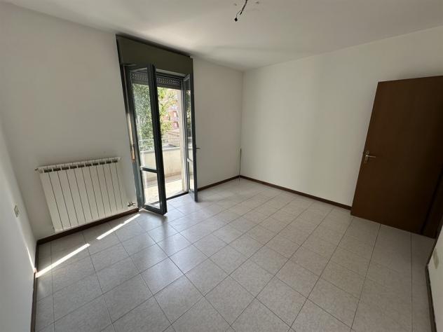 BILOCALE CON BALCONE A LECCO Belledo - Foto 10