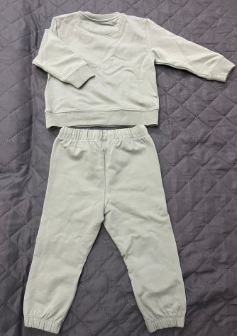 Completino Tutina Calvin Klein Taglia 9-12 Mesi/80 cm Colore Verde Salvia - Foto 2