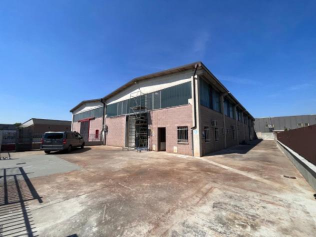 Immobile di 750 m² con 2 locali in affitto a Flero - Foto 12
