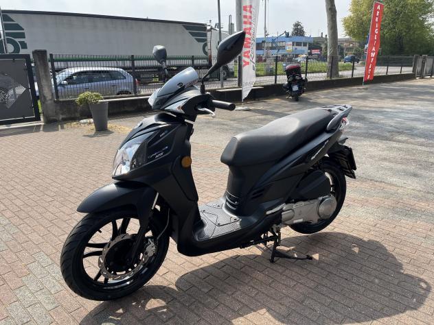 Sym Symphony 125 Scooter 125 patente B - Foto 3