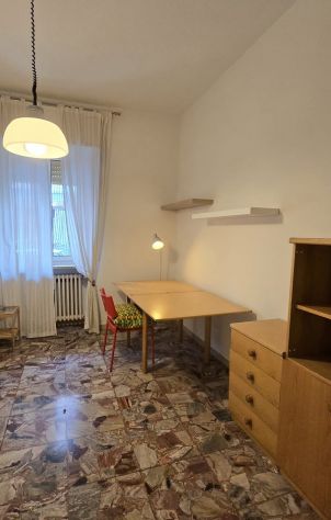AFFITTO STANZA SINGOLA A STUDENTESSA/STUDENTE UNVERSITARI IN ZONA BORGO VENEZIA- - Foto 2