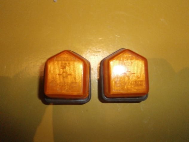 Fanalini laterali FIAT 127 1a 2a 3a serie FIORINO 147 BRASILIANA RUSTICA - Foto 2