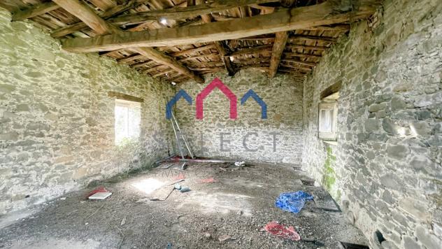 Rustico in vendita a Castiglione di Garfagnana 198 mq Rif: 1405768 - Foto 3