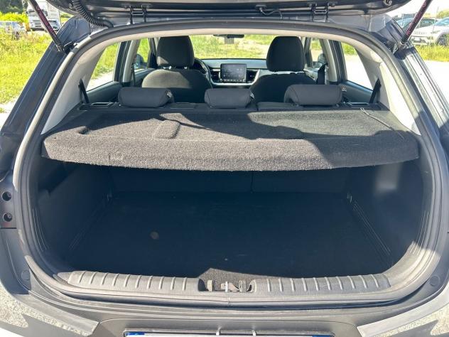 Kia Stonic 1.2 Style ecogpl 82cv - Foto 5