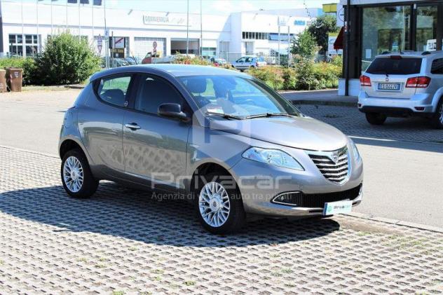 Lancia Ypsilon Ypsilon 0.9 TwinAir 85 CV 5 porte Metano Ecochic Gold - Foto 3
