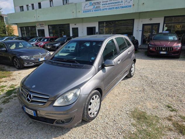 MERCEDES CLASSE B 180 METANO 2012 OK NEOPATENTATI - Foto 2