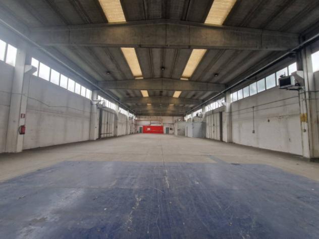 Immobile di 1920 m² con più di 5 locali in affitto a Rho - Foto 16