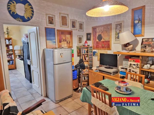 FOGGIA - VENDESI - VIA NAPOLI - BILOCALE PIANO TERRA, GIARDINO E POSTO AUTO - Foto 2