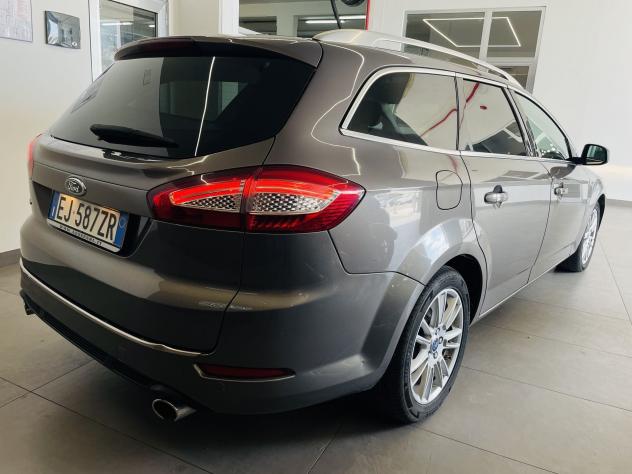 Ford Mondeo Mondeo SW 2.2 tdci Titanium c/radio 200cv - Foto 4