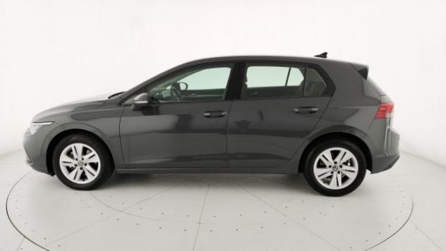 VOLKSWAGEN Golf 1.0 eTSI EVO DSG Life rif. 24175441 - Foto 4