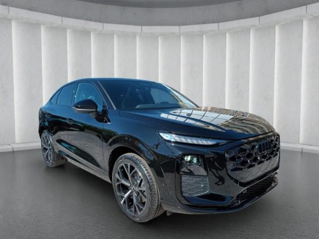 AUDI Q3 2000 SPB TDI BLACKLINE 150CV STRONIC TETTO"20 rif. 24069424 - Foto 4