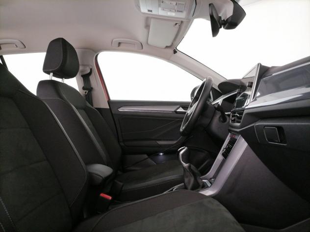 Volkswagen T-Roc 1.0 tsi Style 110cv - Foto 6