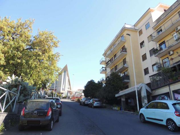 Quadruplo in vendita a Gravina di Catania