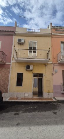 Casa indipendente in vendita in Via Armando Diaz 132, Centro. Lungomare, Avola