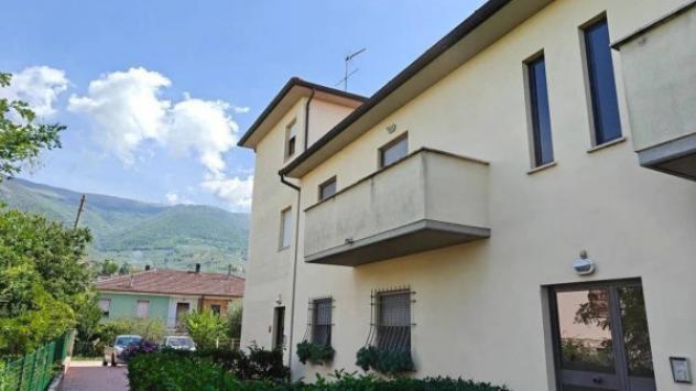 Immobile in asta di 133 m² con più di 5 locali e box auto in vendita a Trevi - Foto 4