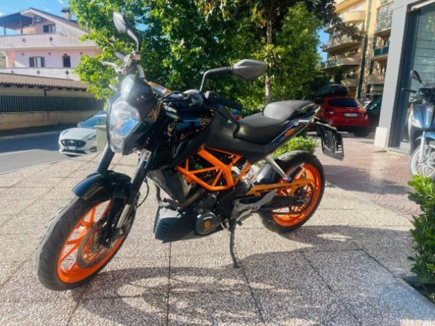 KTM 390 Duke TUTTO INCLUSO ANCHE PASSAGGIO! MINI RATE rif. 23803227 - Foto 4
