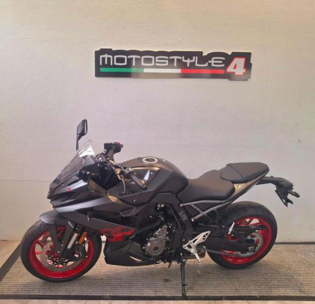 SUZUKI GSX-8R E5+ - Foto 2