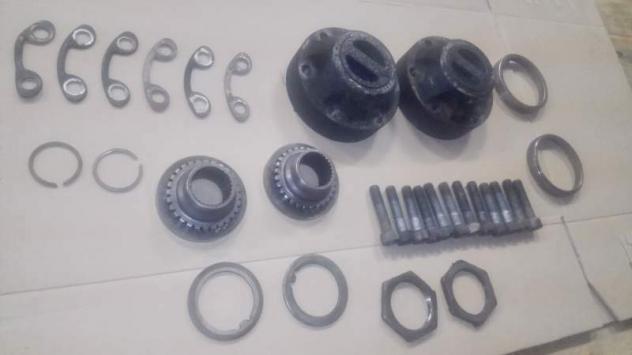 Mozzi Manuali inserimento 4x4 Originali Nissan Patrol TR 2.8 91 - Foto 5
