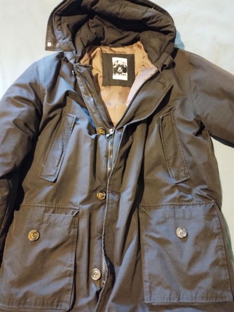 vendo cappotto in pelle vintage, trench vintage e giaccone invernale nero