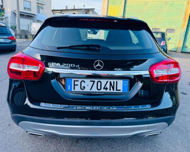 Mercedes-benz GLA 200 d Premium - Foto 10