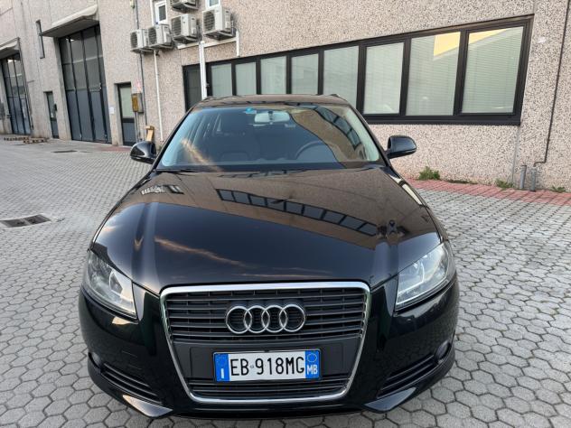 Audi A3 SPB. 2.0 TDI F.AP. S tronic 140CV F1 UNICO PROPRIETARIO - Foto 2