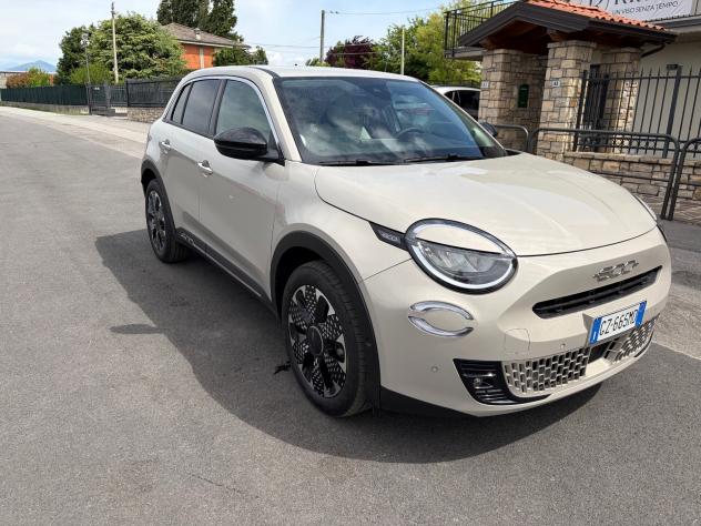 Fiat 600 Hybrid 110 CV DCT MHEV La Prima - Foto 4