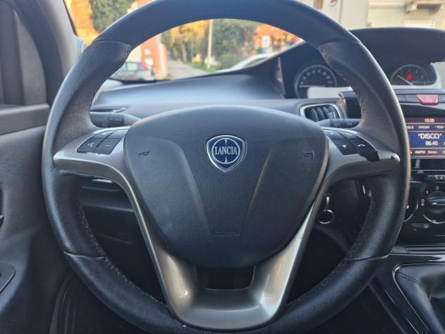 Lancia Ypsilon 1.2 70CV "64.100 km" Bluetooth, Sensori posteriori - Foto 9