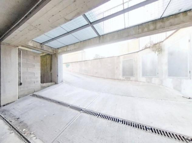 Immobile in asta di 115 m², box auto in vendita a Gubbio - Foto 8