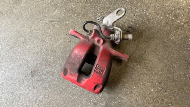 Pinza freno posteriore SX Skoda Octavia del 2008