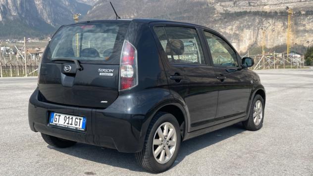 DAIHATSU SIRION 1.3 BENZINA 5 PORTE 4X4 - 2011 - Foto 3