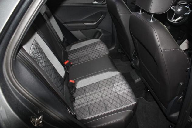 Volkswagen T-Roc 2.0 TDI SCR R-Line - Foto 8